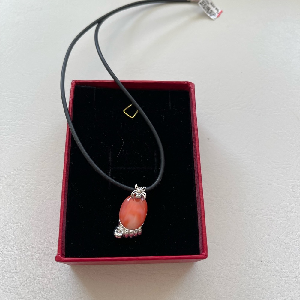 Jade and silver necklace